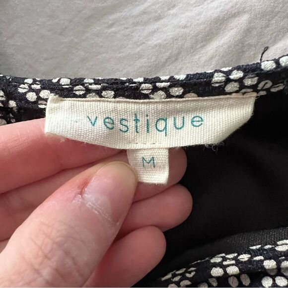 Vestique Romper Short Sleeve Open Back Black White Dot Print M - Picture 7 of 8